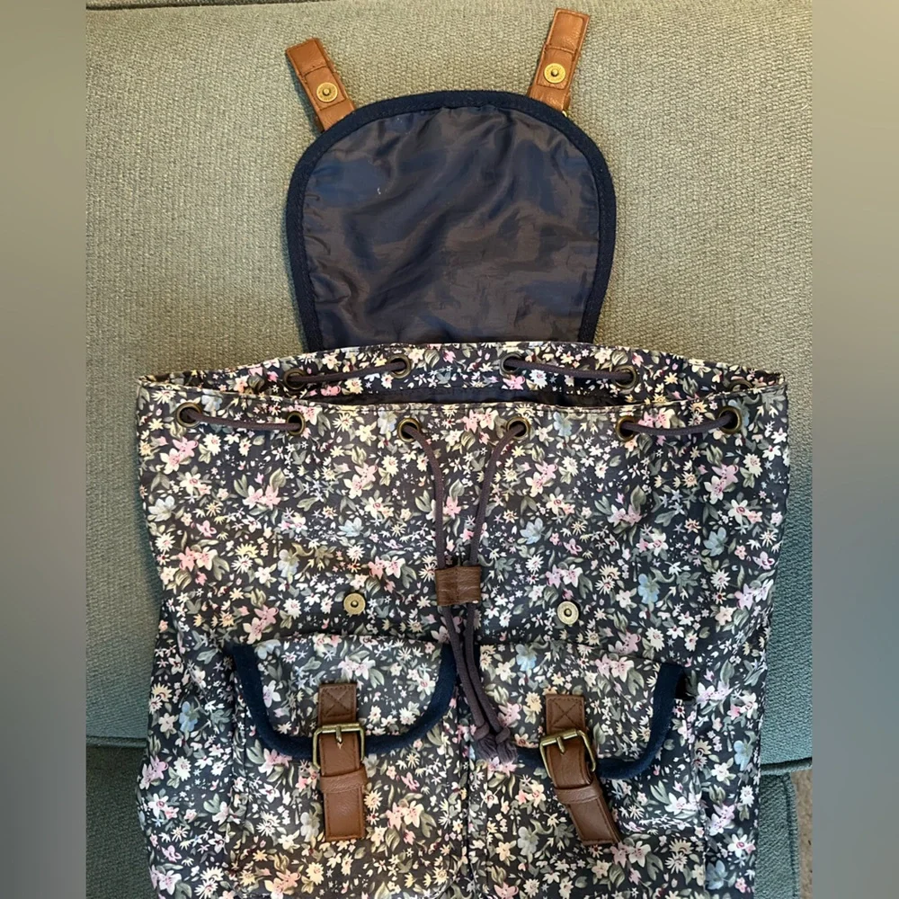 Candie's Navy/Multi Floral Canvas/Faux Leather Trim Cargo Backpack